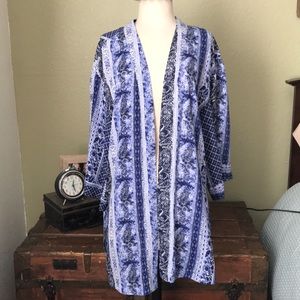 Fabulous Fortune + Ivy kimono
